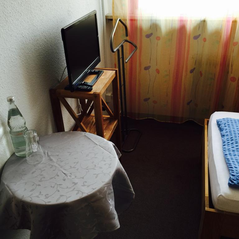 Hotel-Zahringerstube Neuenburg am Rhein Pokoj fotografie